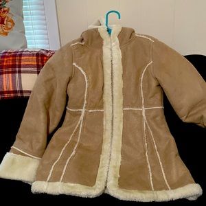 Girls Winter Coat w/ Pockets
